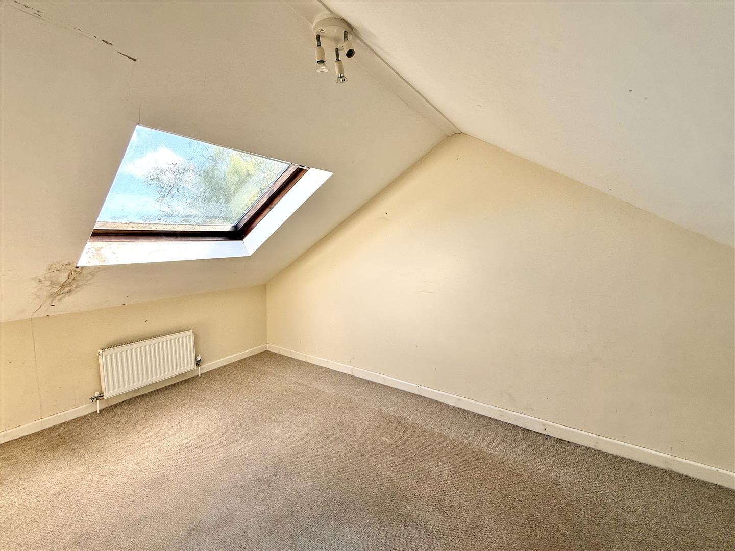 Ddol Road, Dunvant, Swansea, SA2 7UB
